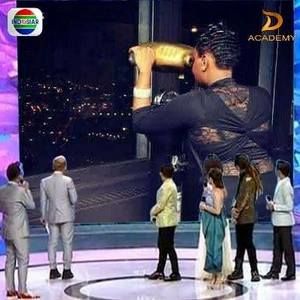 Meet your Posher, Michaellange